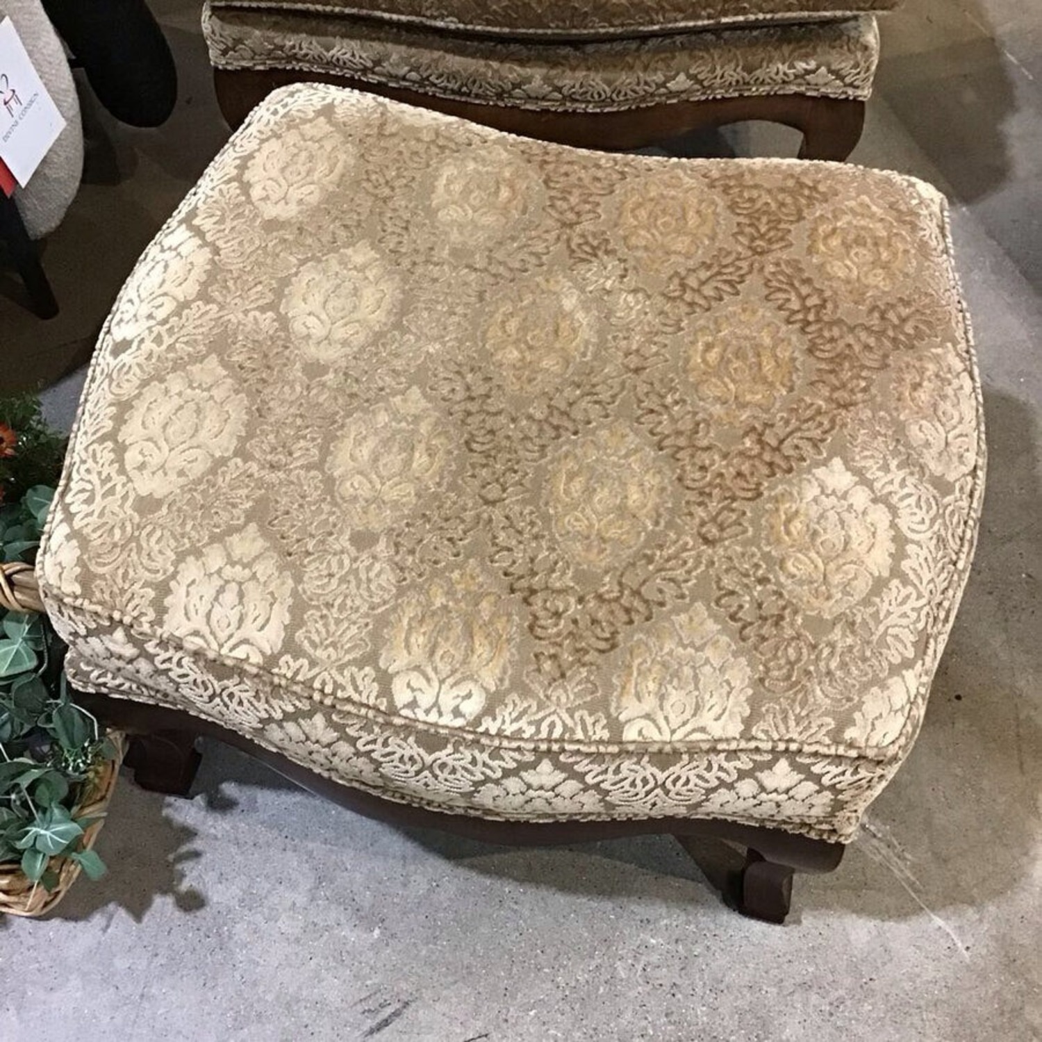 Hickory White Juliette Chair w Matching Ottoman - image-6