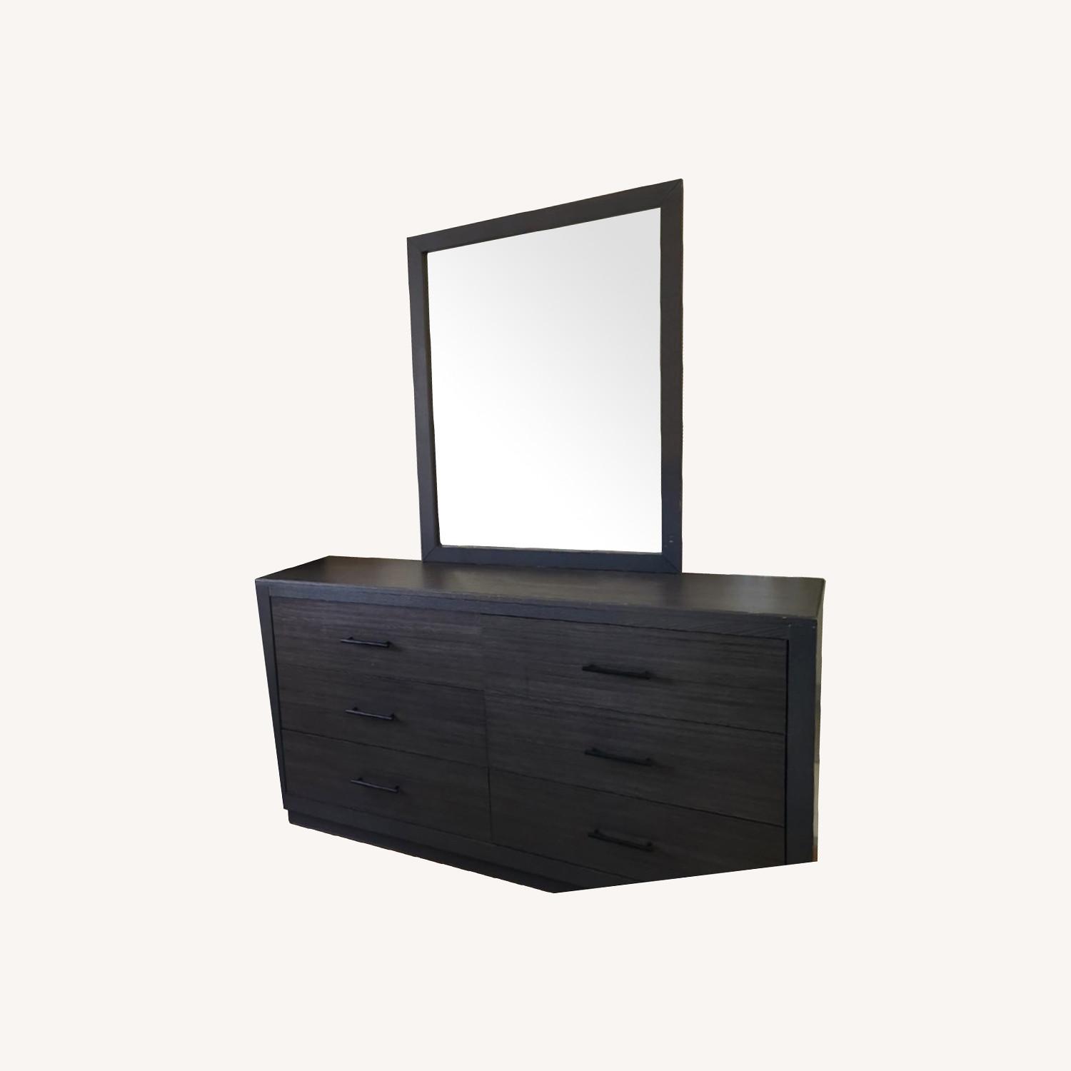 6 Drawers - Dresser With Mirror  - image-0