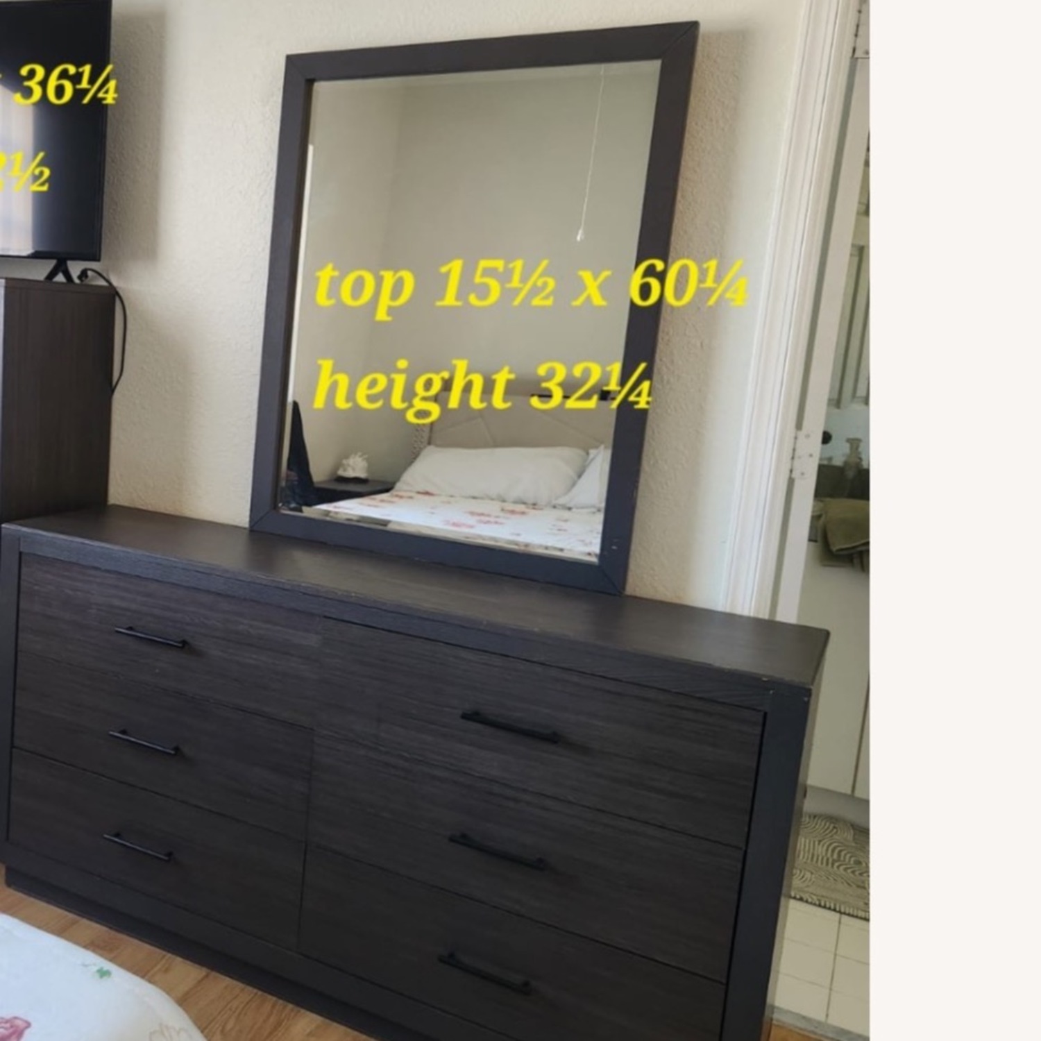 6 Drawers - Dresser With Mirror  - image-1