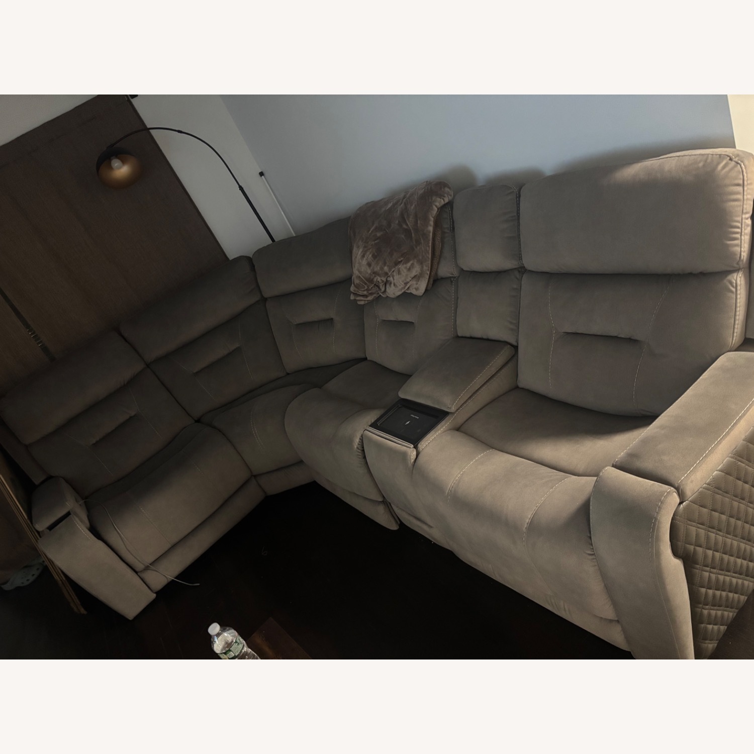 Raymour & Flanigan Gray Sectional  - image-2