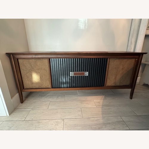 Used RCA Victor Stereo Console for sale on AptDeco