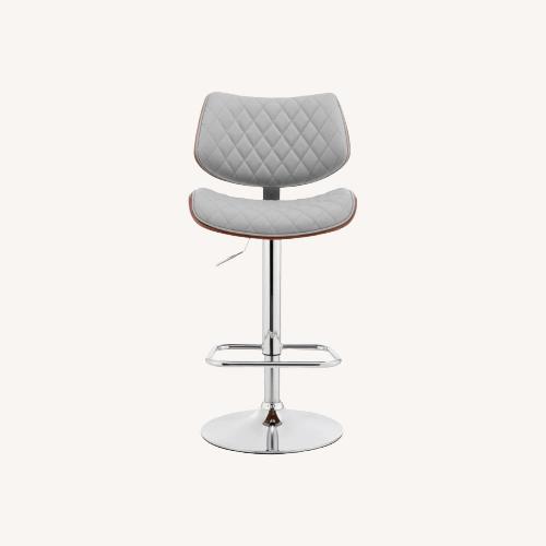 Used Light Gray Metal Stools for sale on AptDeco