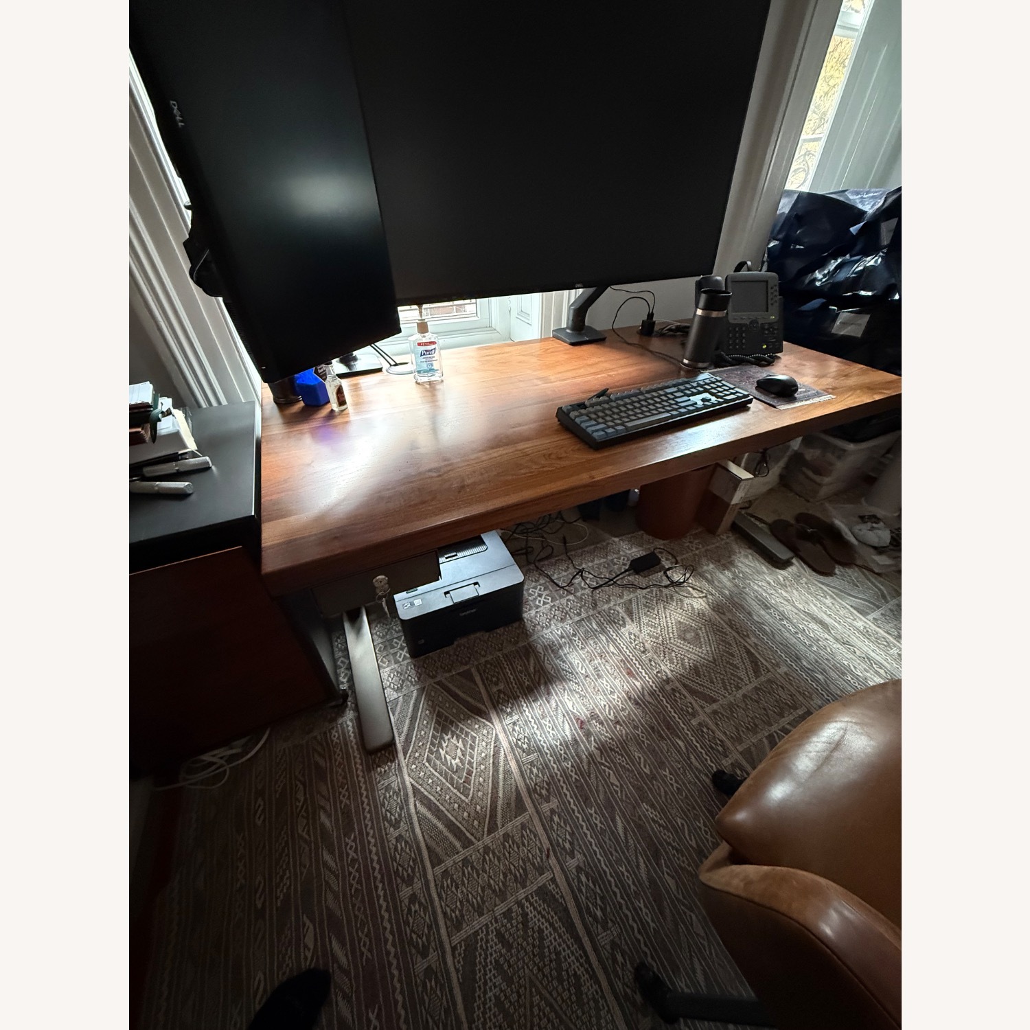 Uplift V3 Solid Wood Standing Desk - image-2