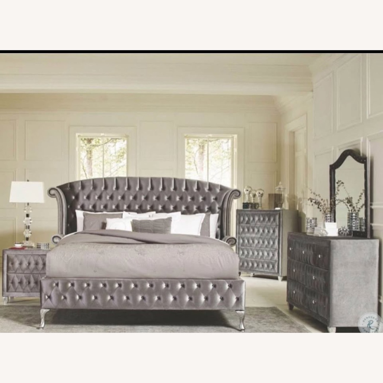 Luxury Bed - image-3