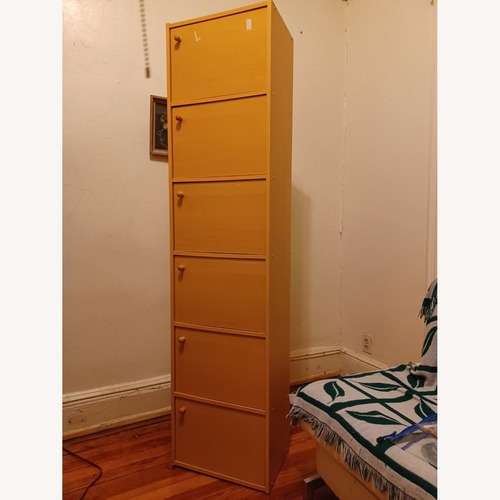 Used Contemporary Bookcase for sale on AptDeco