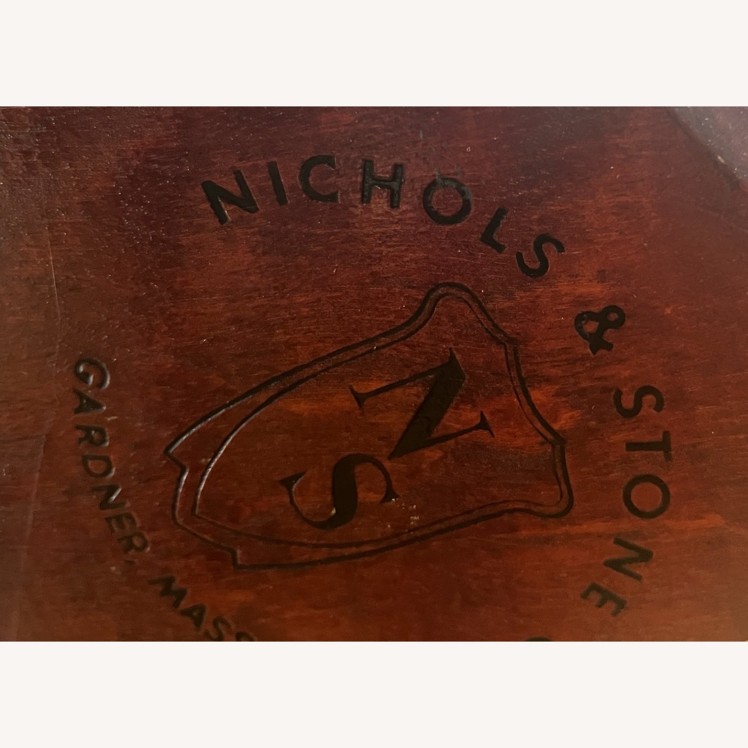 Nichols & Stone Cherry Windsor Armchairs Pair - image-6