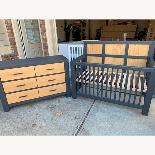 Used Natart Rustico Moderno Wood Crib for sale on AptDeco