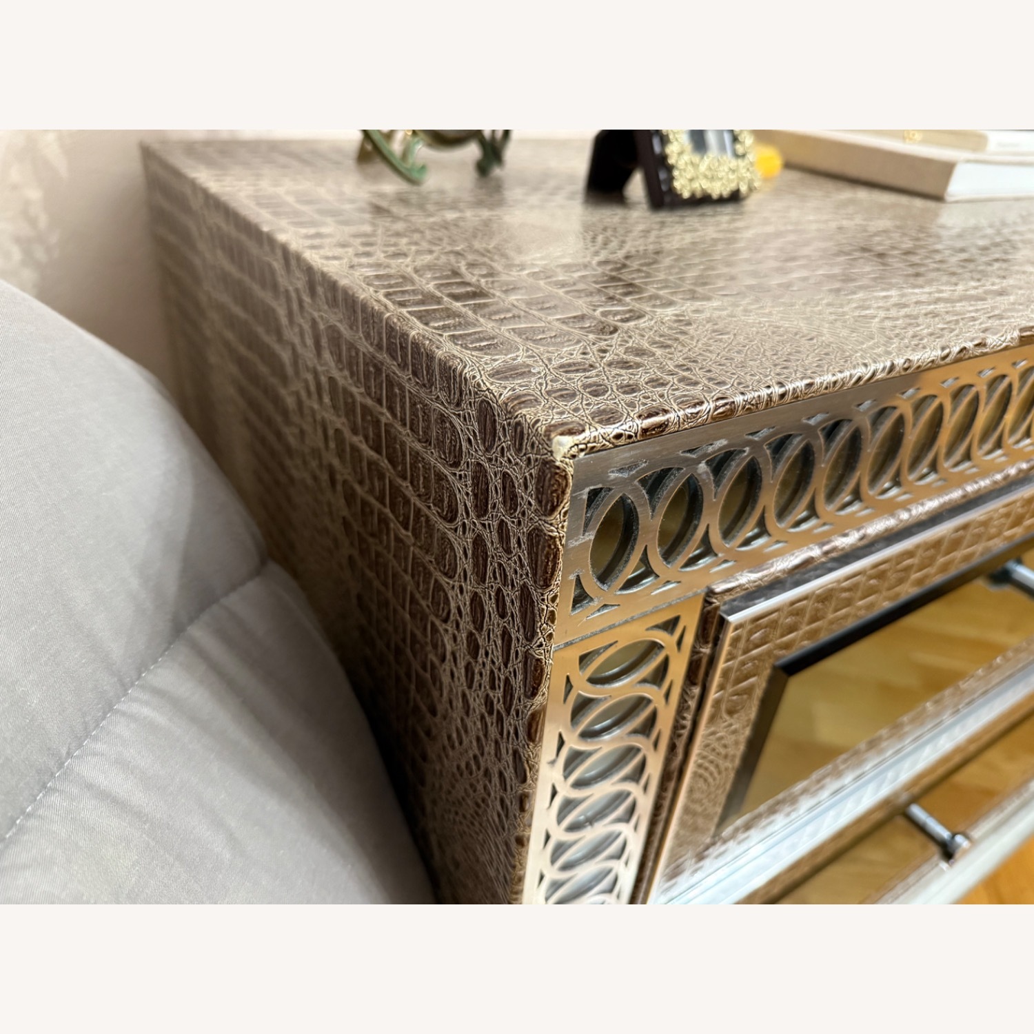 Michael Amini Furniture Designs Dresser - image-2