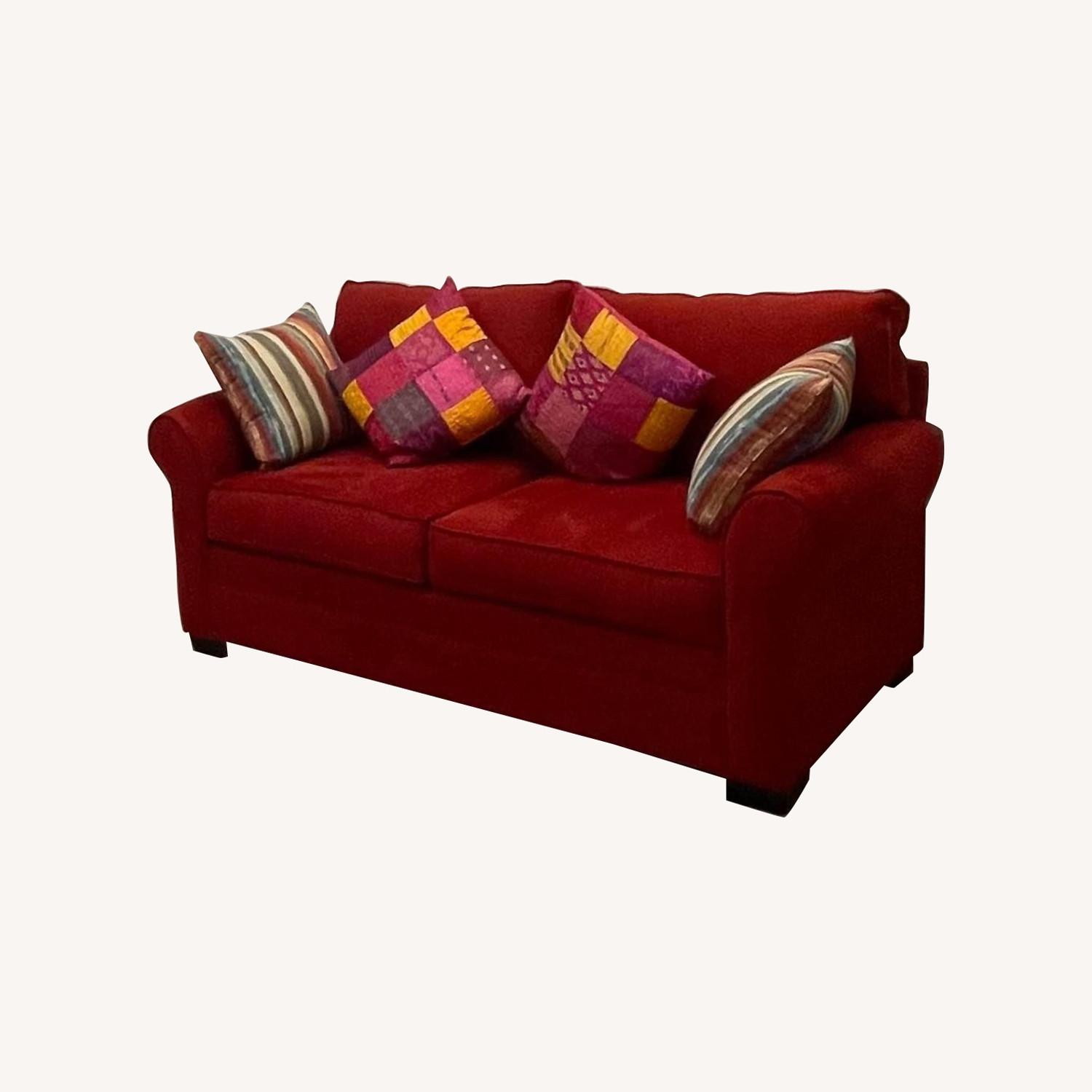 Rooms To Go Loveseat - image-0