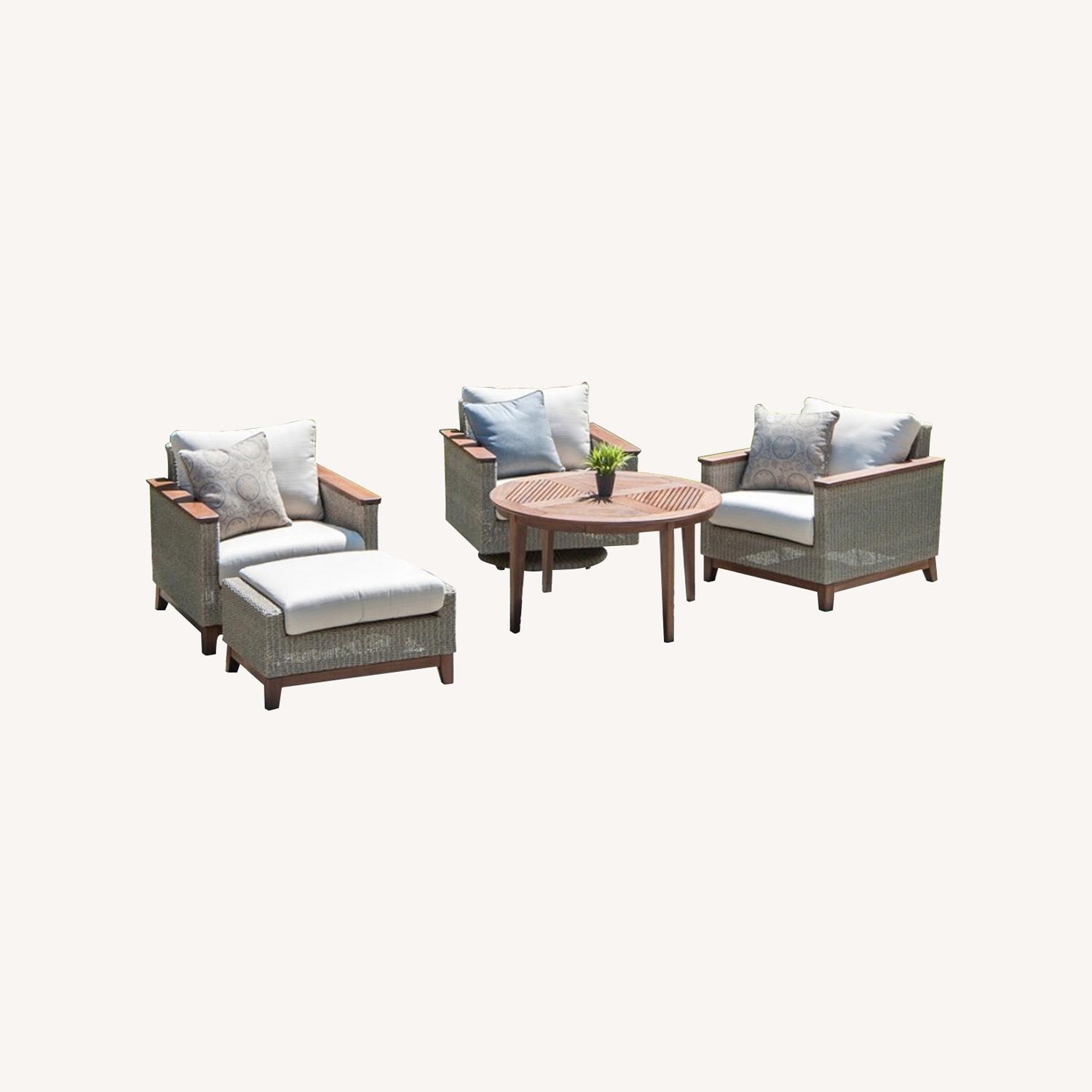 Luxury Outdoor Lounge Chairs and Coffee Table - image-0