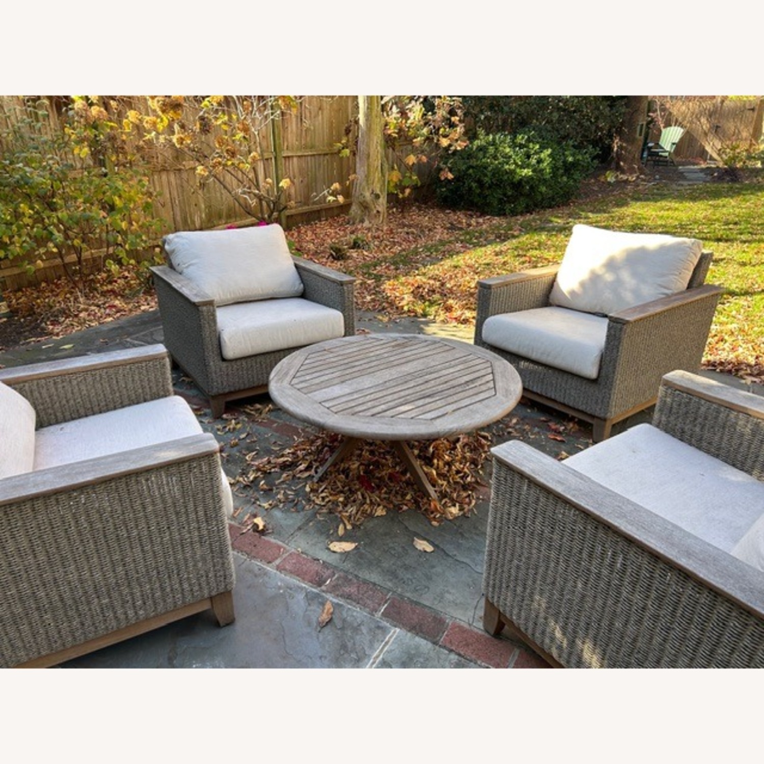 Luxury Outdoor Lounge Chairs and Coffee Table - image-3