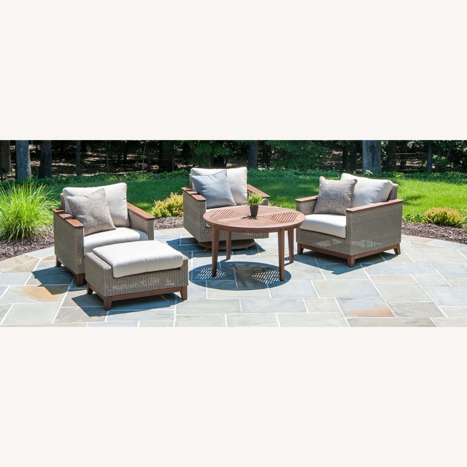 Luxury Outdoor Lounge Chairs and Coffee Table - image-6