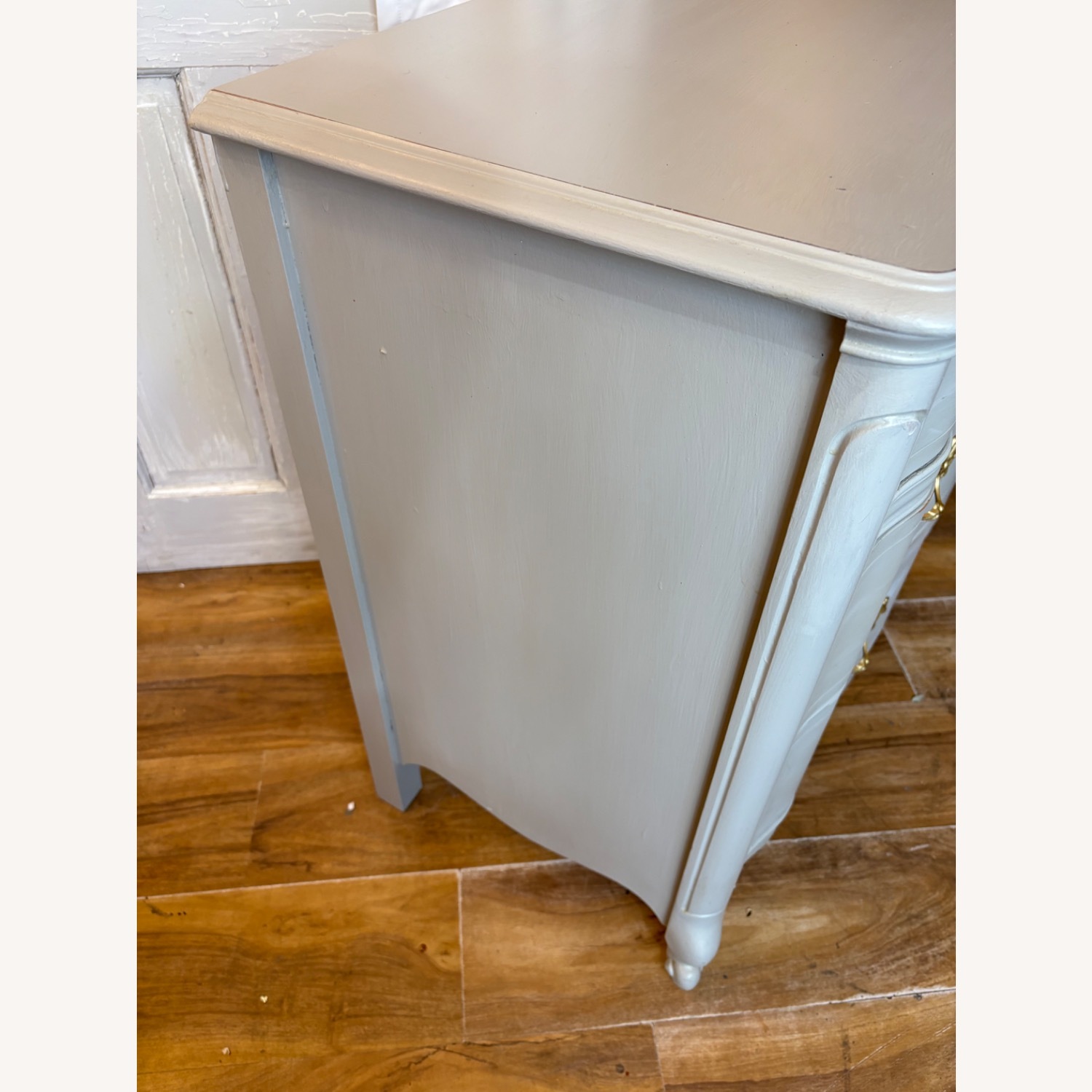 Vintage/Antique Light Gray Dresser - image-11