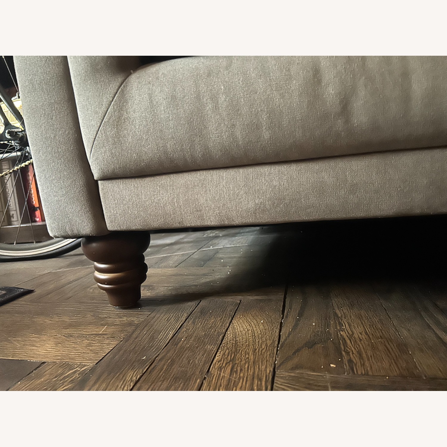 Light Gray Fabric Chesterfield 3+ Seater Sofa - image-4