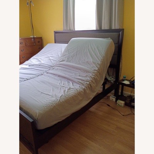 Used HelpFurniture Light Gray King Bed for sale on AptDeco