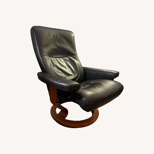Used Stressless Consul Recliner & Ottoman (Ekornes) for sale on AptDeco