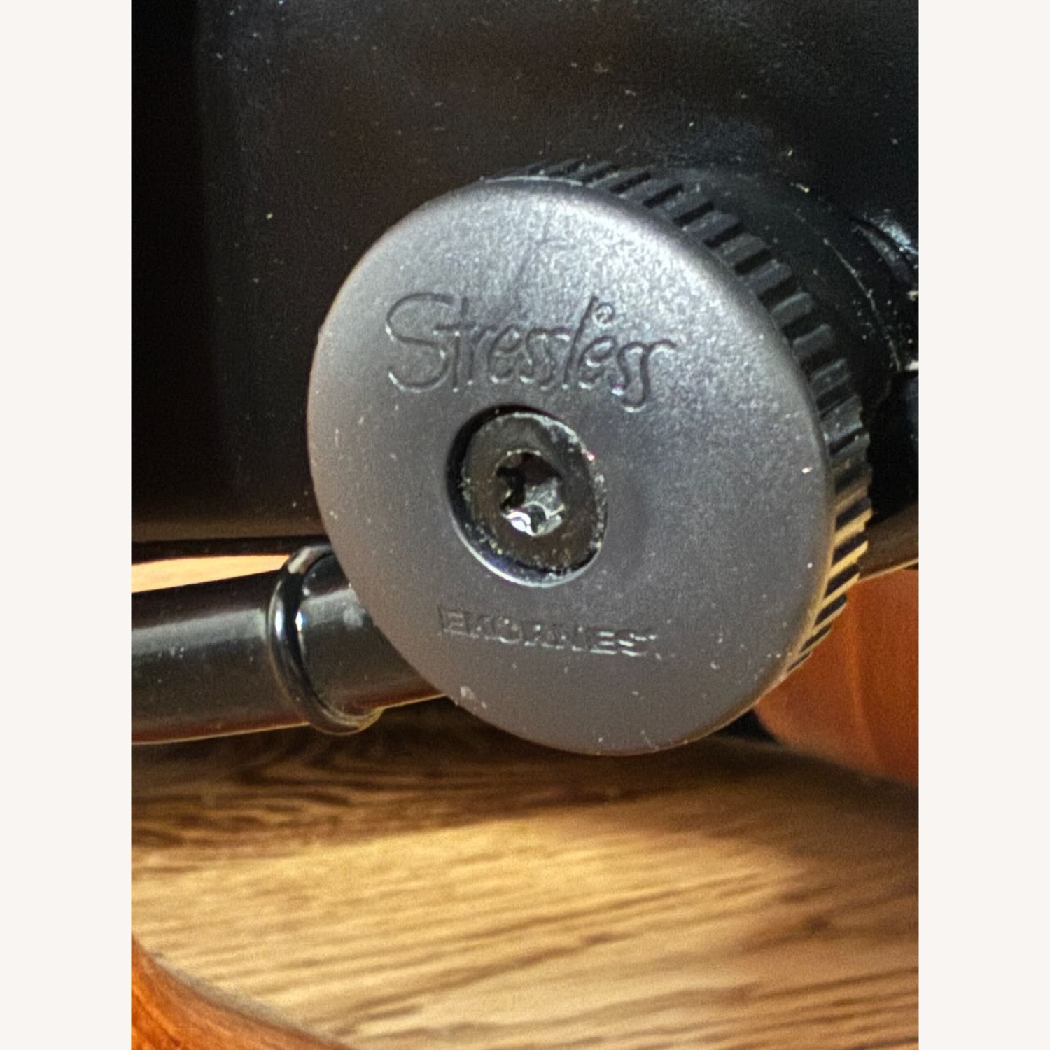 Stressless Consul Recliner & Ottoman (Ekornes) - image-6