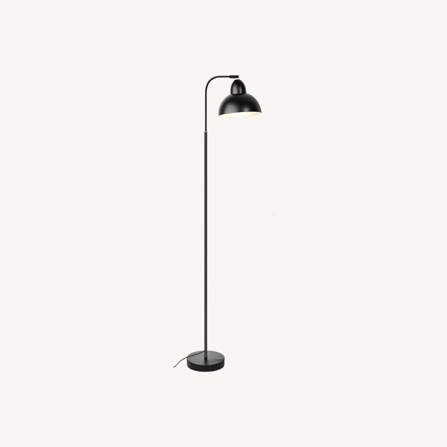 Black Metal Floor Lamp - image-0