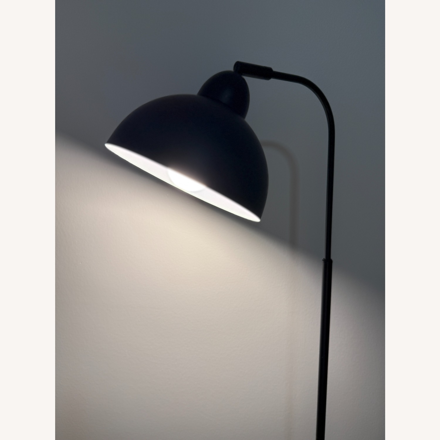 Black Metal Floor Lamp - image-5