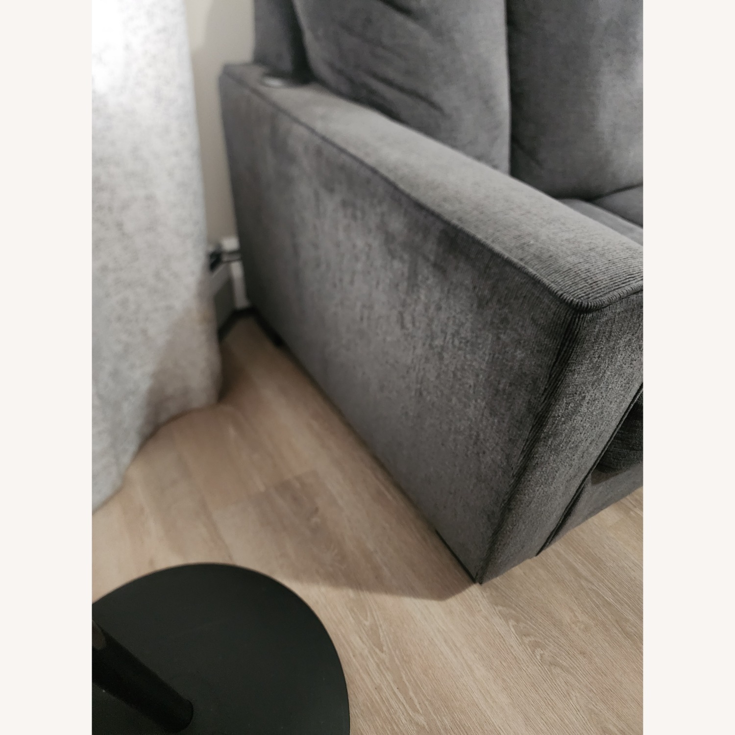 Ashley Furniture Stairatt 3+ Seater Sofa - image-3