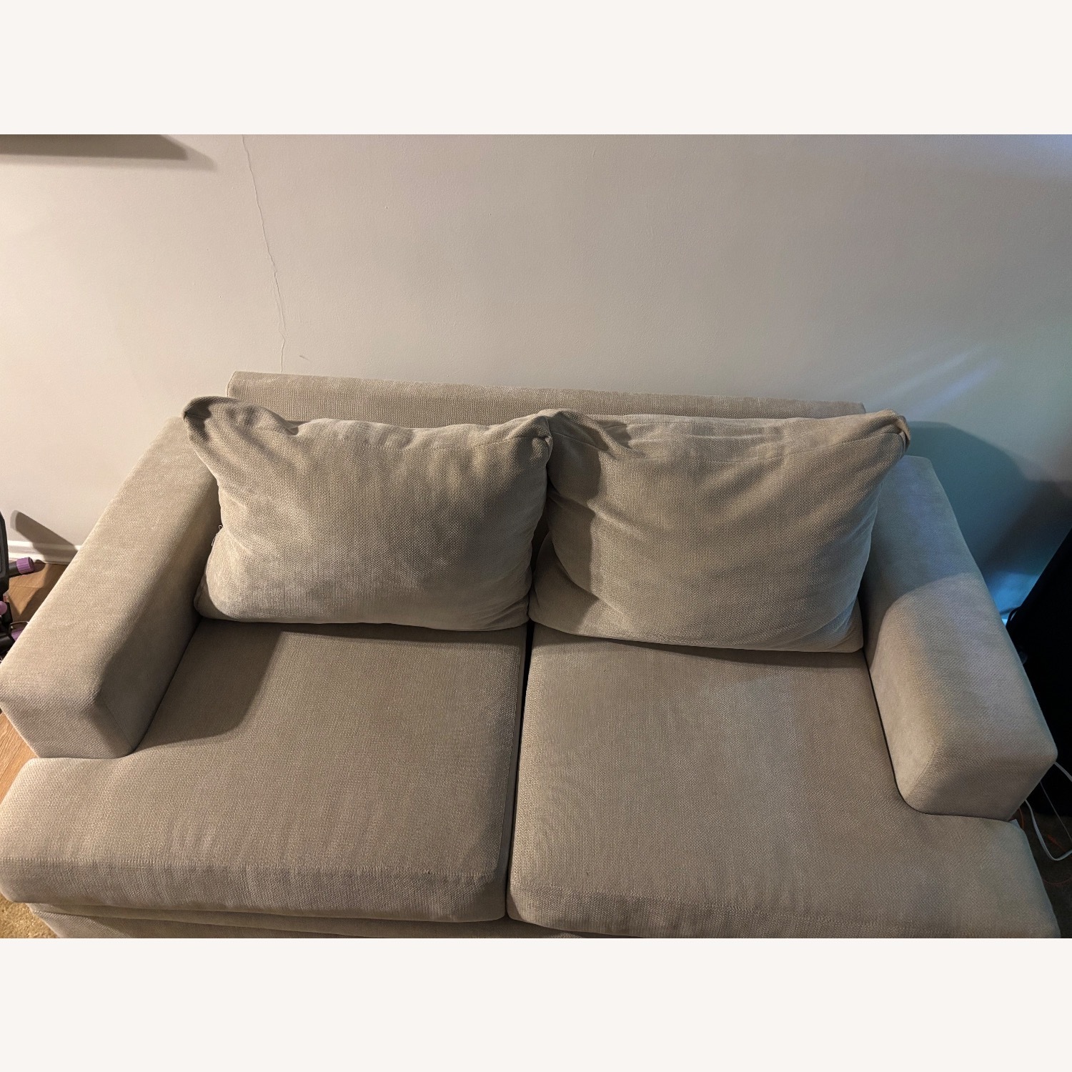 Living Spaces Bonaterra Sofa - image-1