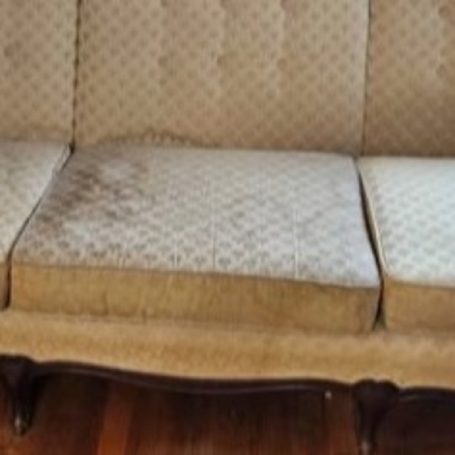 Vintage/Antique White Fabric 3+ Seater Sofa - image-3