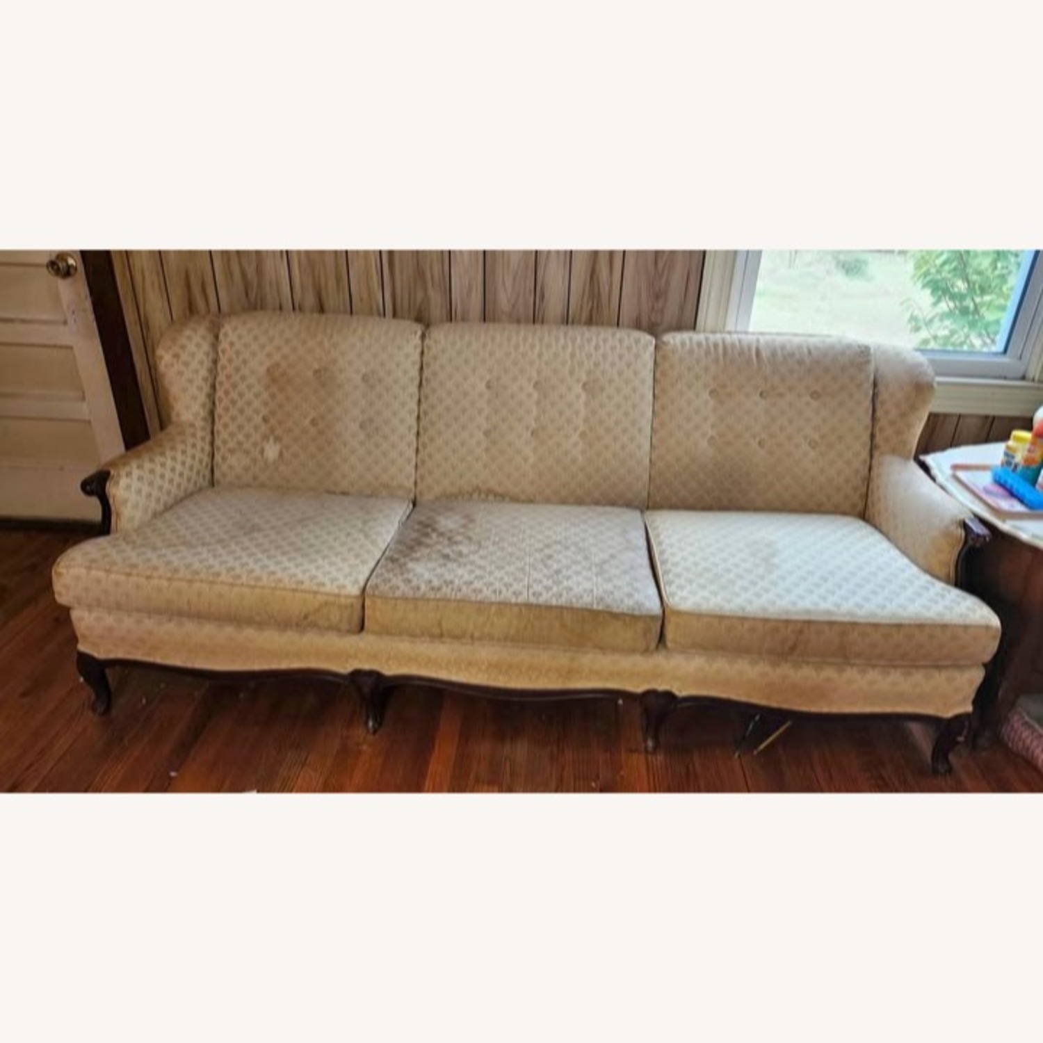 Vintage/Antique White Fabric 3+ Seater Sofa - image-2