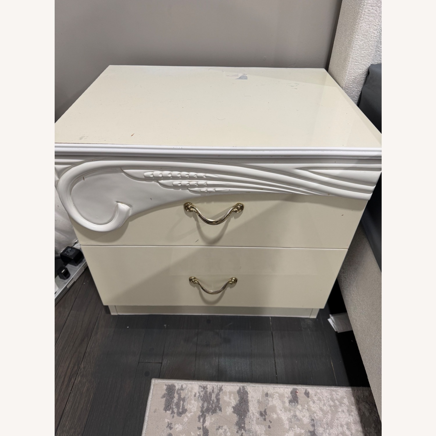 Italian Lacquer Style White Nightstand Set of (2) - image-2