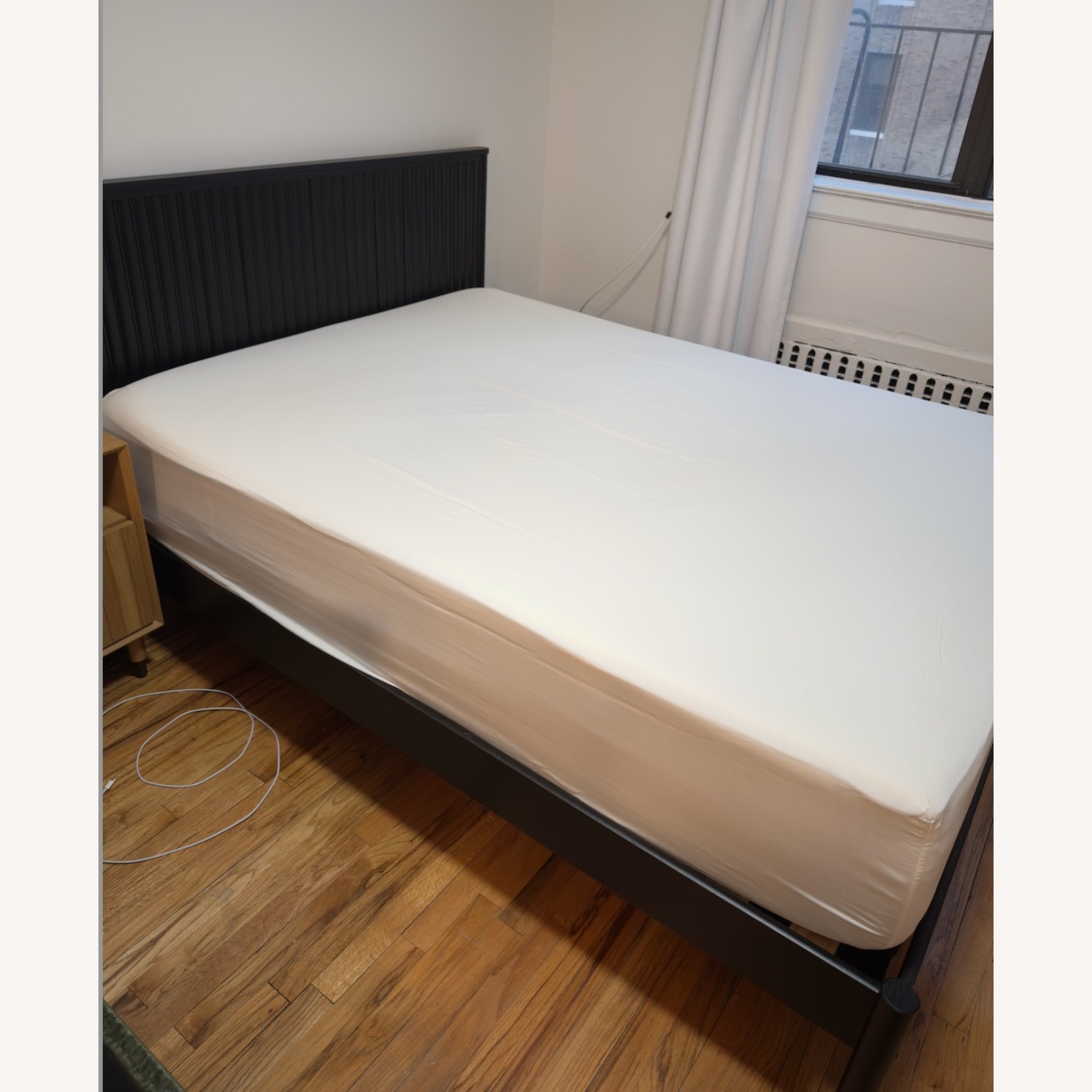 Wayfair Lark Manor Black Wood Queen Bed - image-3