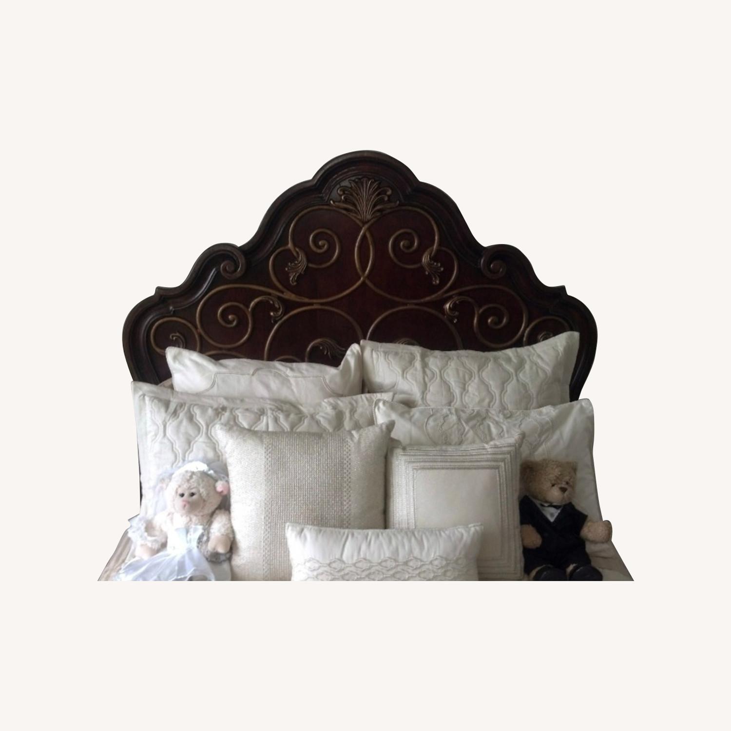 Trump Home Mar-a-Lago by Lexington Queen Bed - image-0