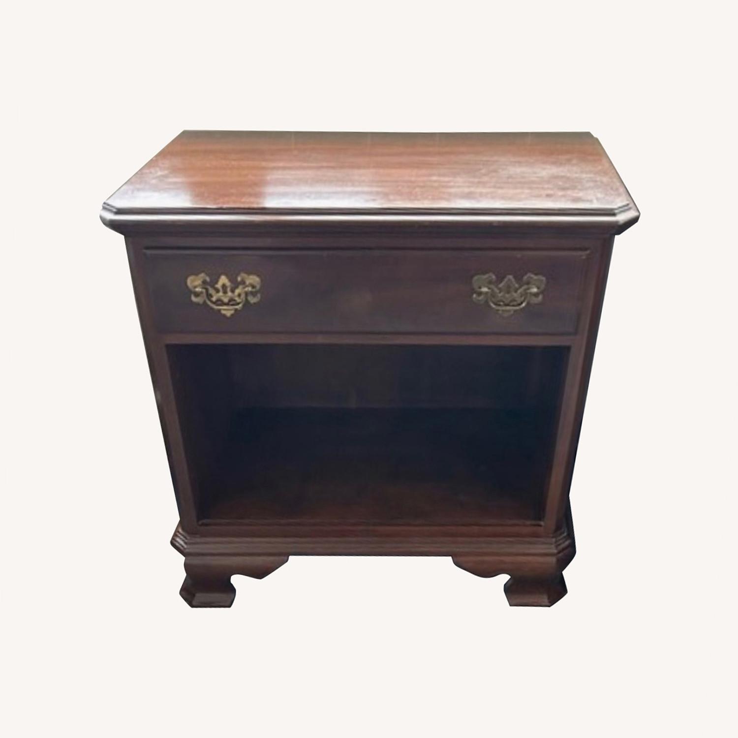 Ethan Allen Georgian Court Nightstands - image-0
