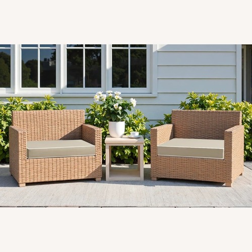 Used Outdoor Patio Seats for sale on AptDeco