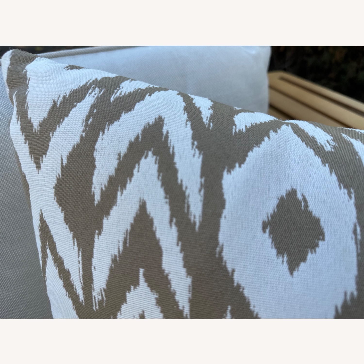 Article Callais Lily White Patio Furniture - image-42