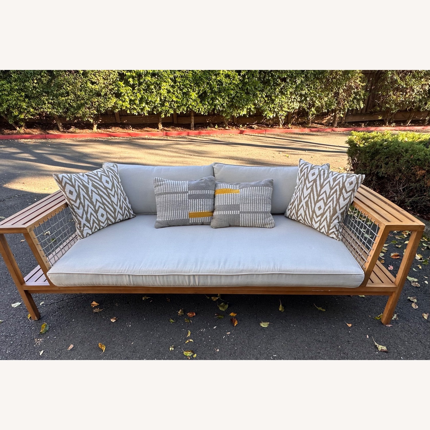 Article Callais Lily White Patio Furniture - image-2