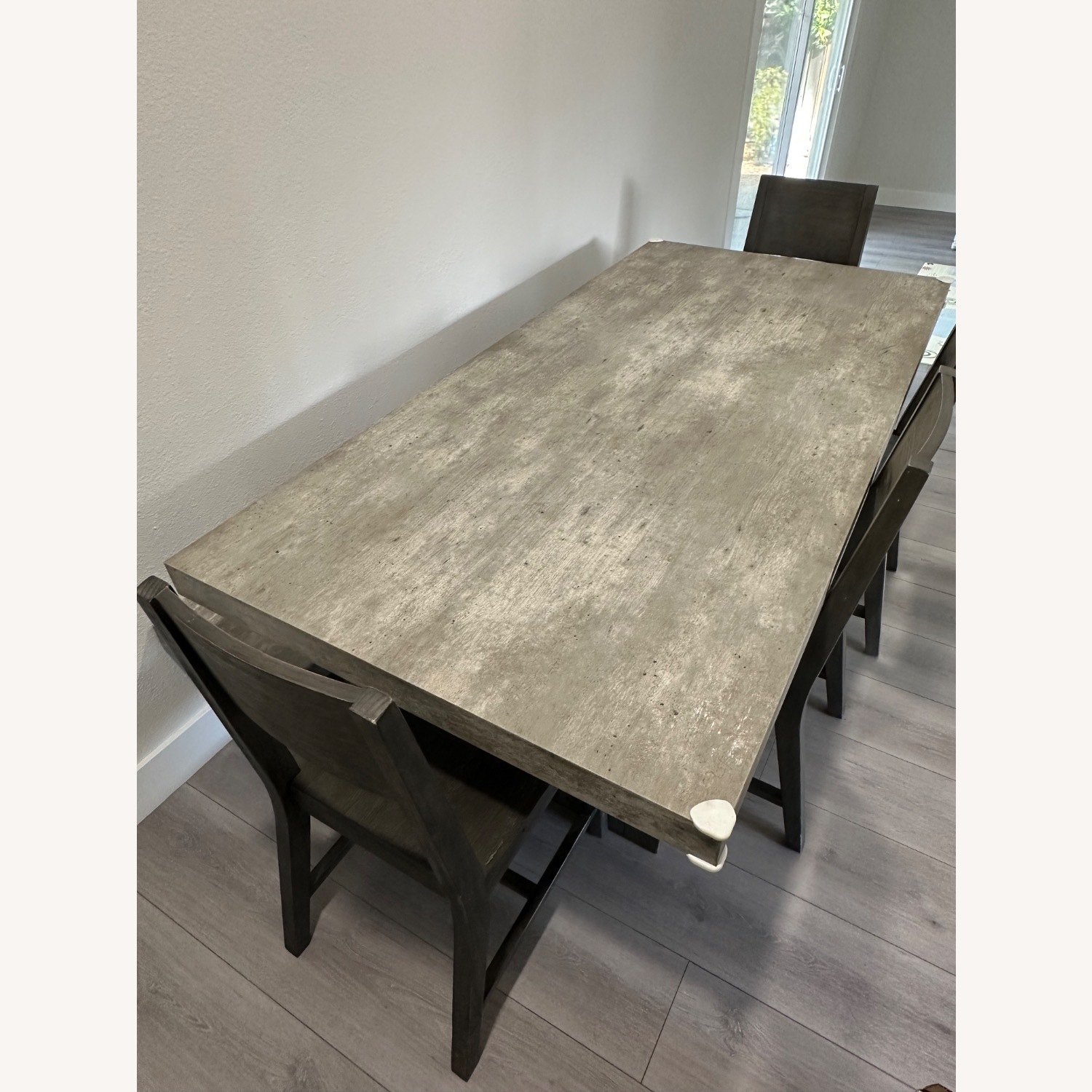 Living Spaces Titan Light Gray Wood Veneer Dining Set - image-5