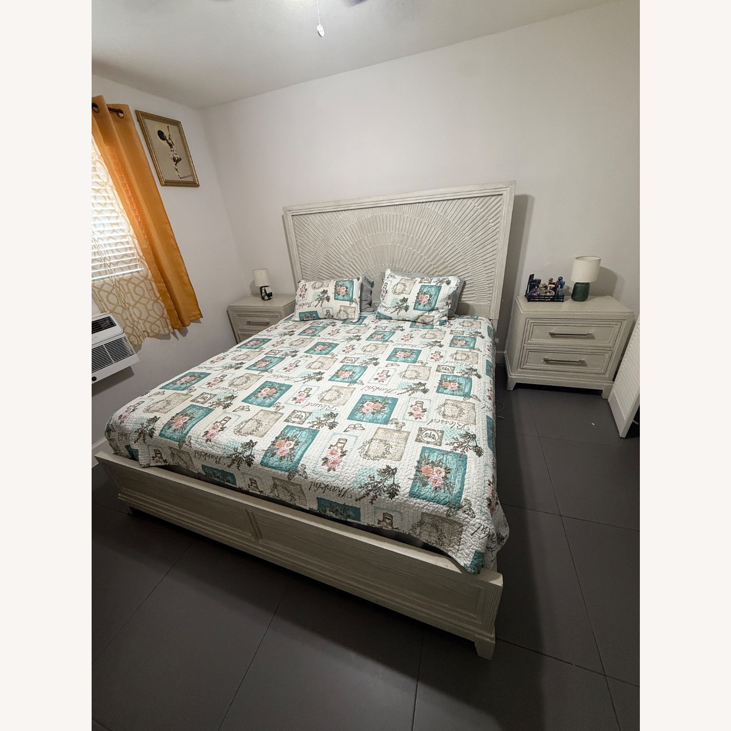 Light Gray King Bed - image-2