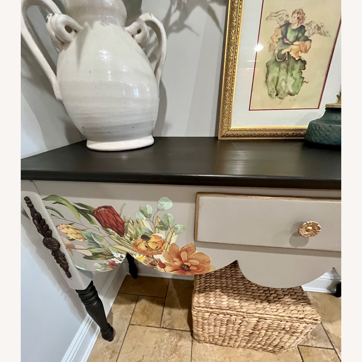 Lexington Furniture Wood Sideboard - image-4