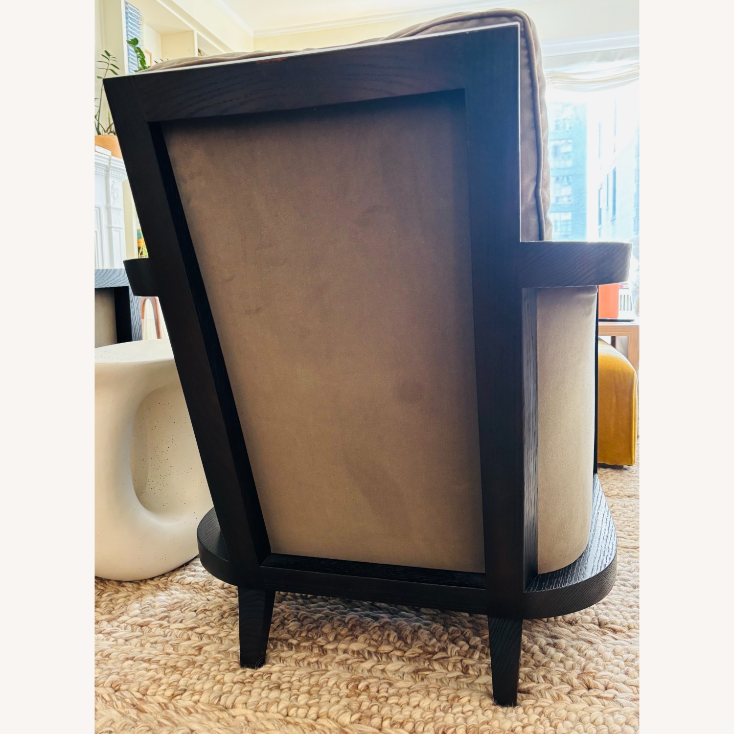 Pair of Velvet Club Lounge Chairs by Holly Hunt - image-6