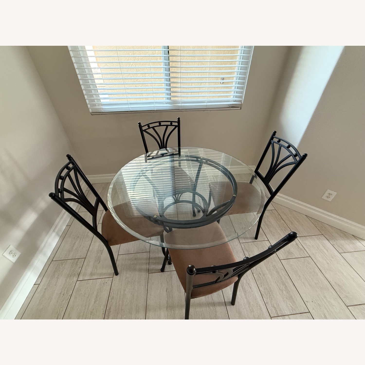 Glass Dining Set - image-4