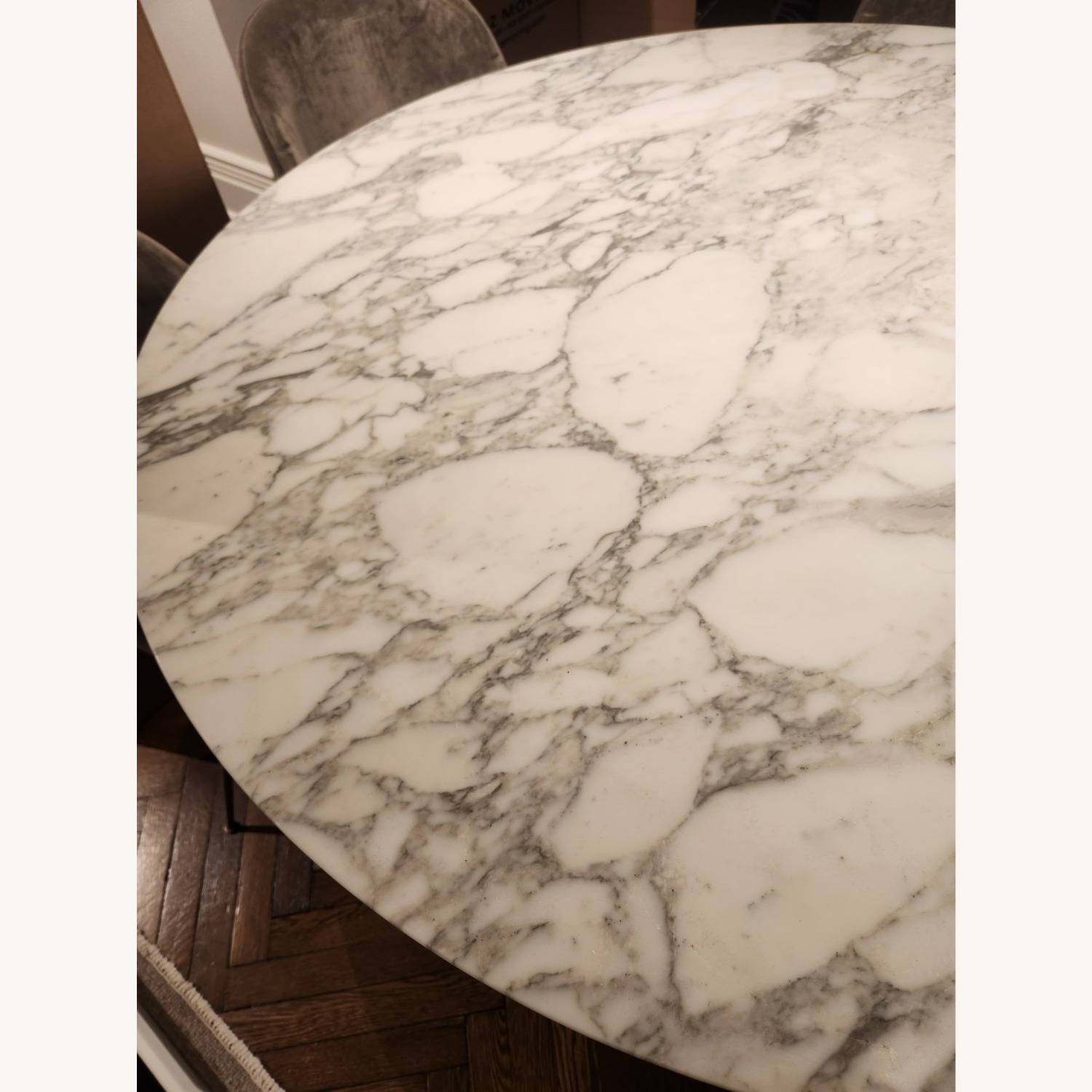 Knoll Marble Saarinen Dining Table, Round - image-6