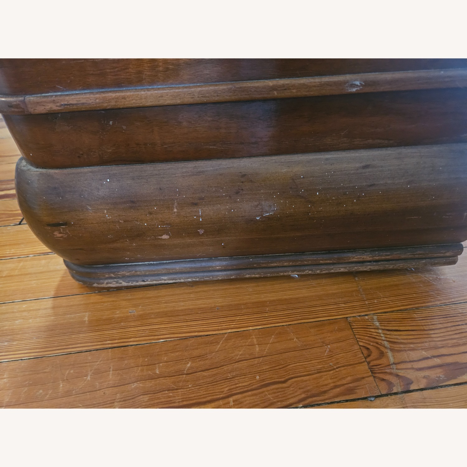 Caswell-Runyan Cedar Hope Chest 1930-1940 - image-15