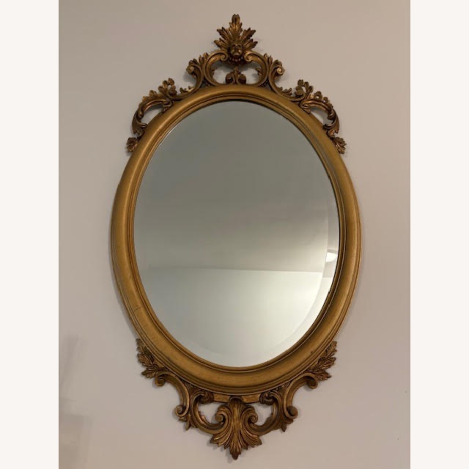 Ornate Baroque-Style Oval Wall Mirror Vintage Gilt - image-4
