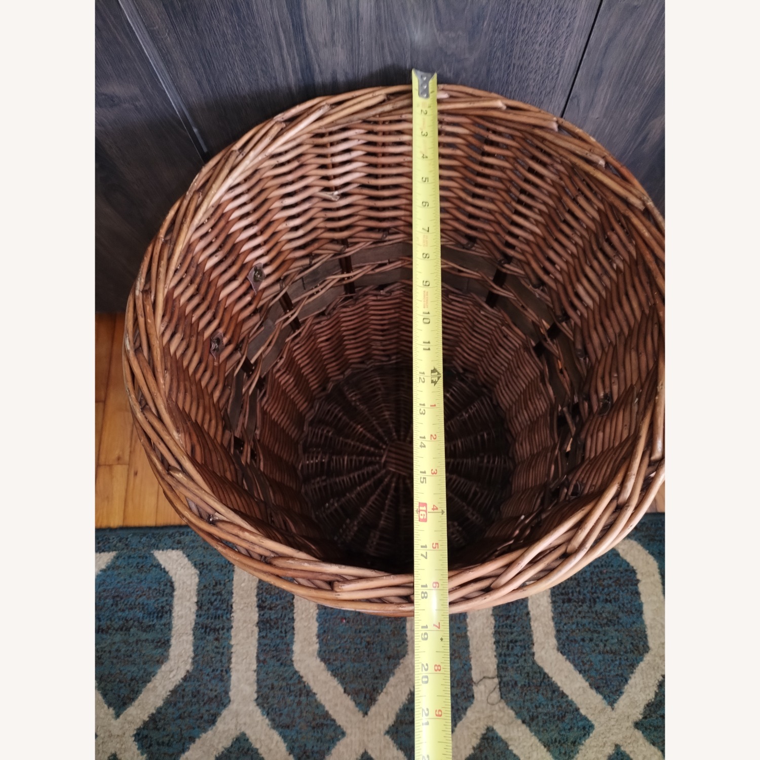 Vintage/Antique Finds Light Brown Basket - image-3