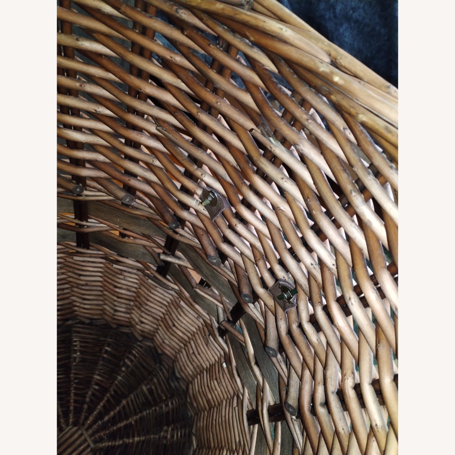 Vintage/Antique Finds Light Brown Basket - image-5