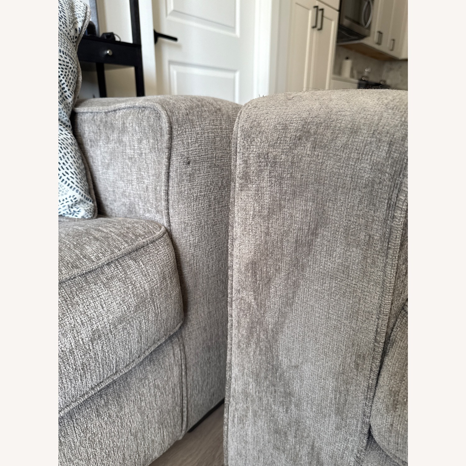 Ashley Furniture Altari Light Gray 2 Seater Sofa - image-4