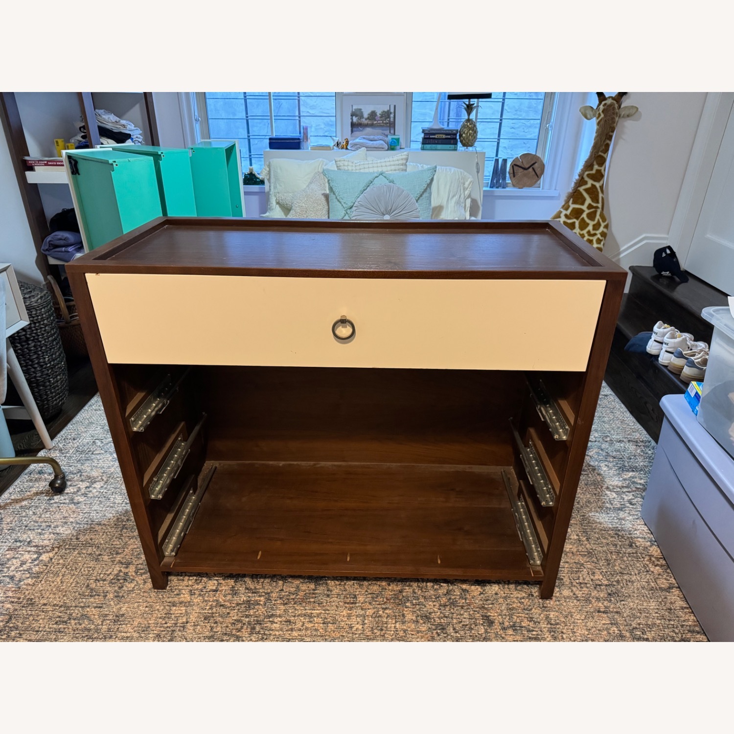 DucDuc Dresser - image-1