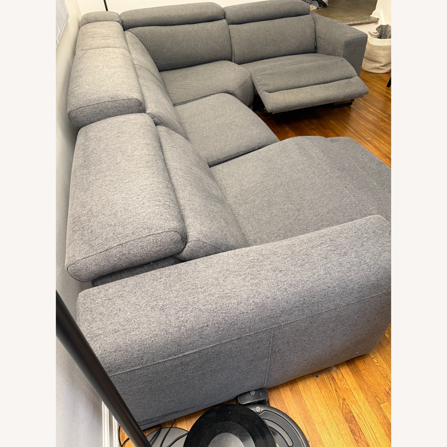 Macy's 4-Pc. Fabric Sectional W Power Recliners - image-4