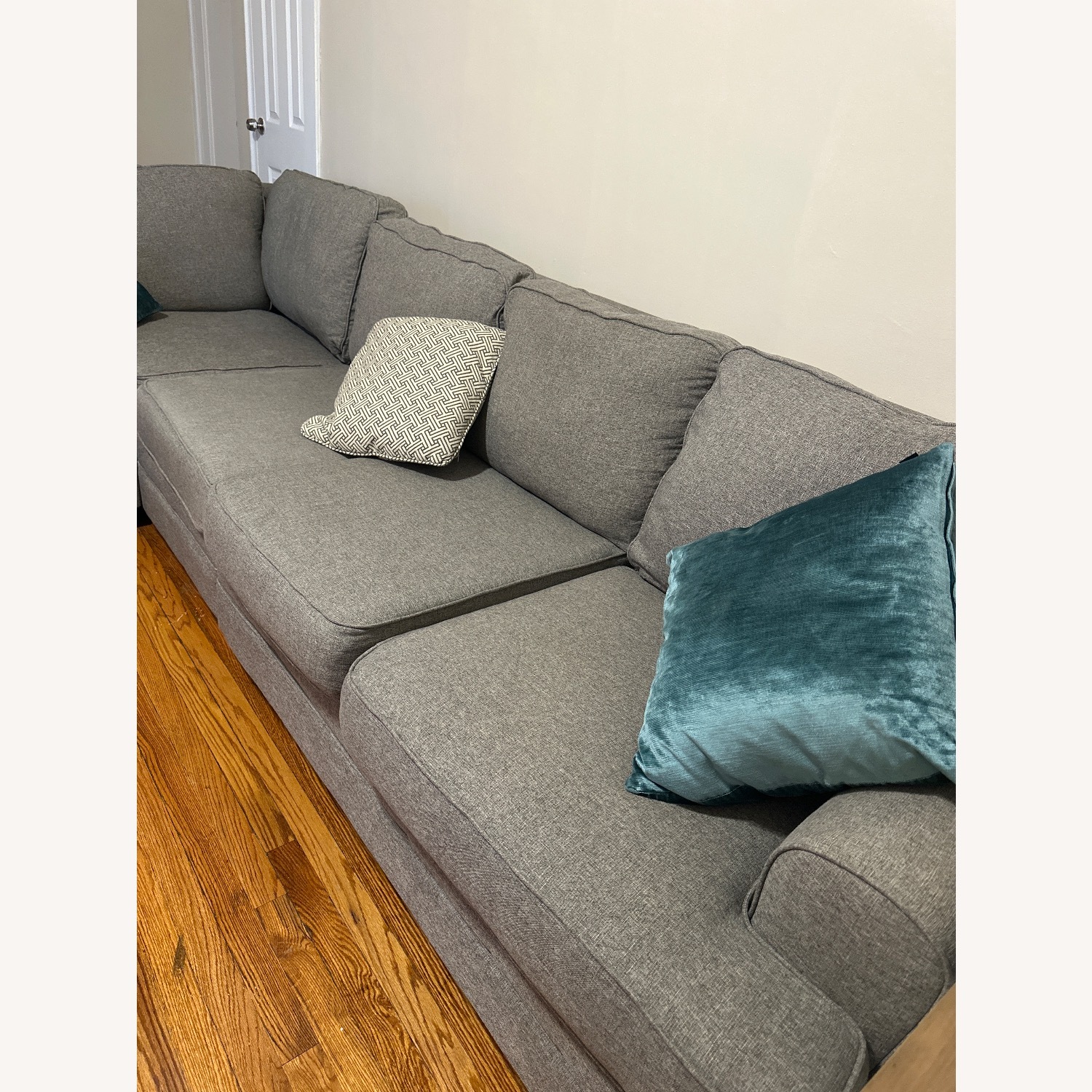 Ashley Furniture Abinger Gray Sectional Sofa - image-4