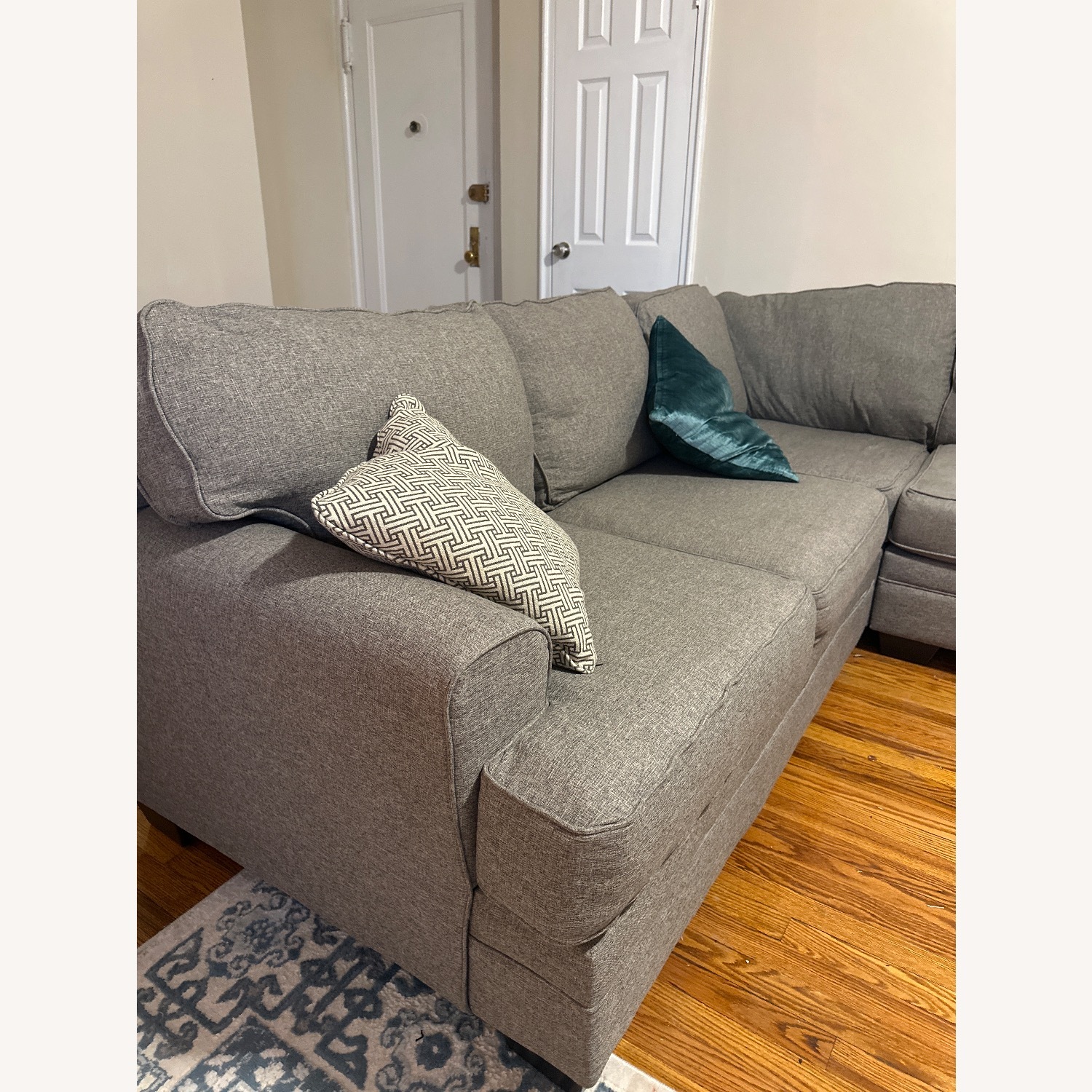 Ashley Furniture Abinger Gray Sectional Sofa - image-2