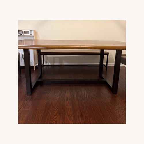 Used Macy's 6 Seater Elegant Dining Table for sale on AptDeco